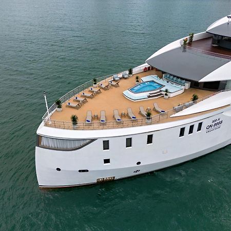 فندق Grand Pioneers Halong Bay Cruise 2 ها لونغ المظهر الخارجي الصورة