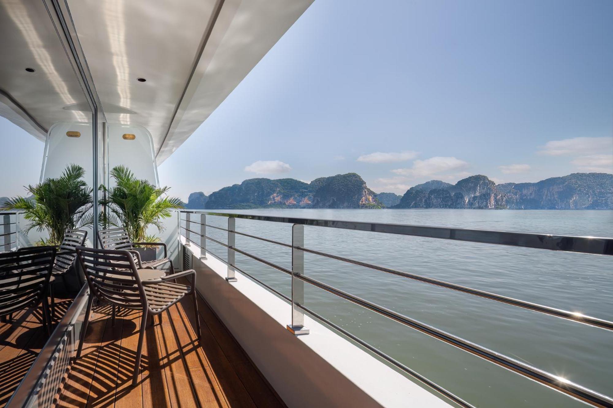 فندق Grand Pioneers Halong Bay Cruise 2 ها لونغ المظهر الخارجي الصورة