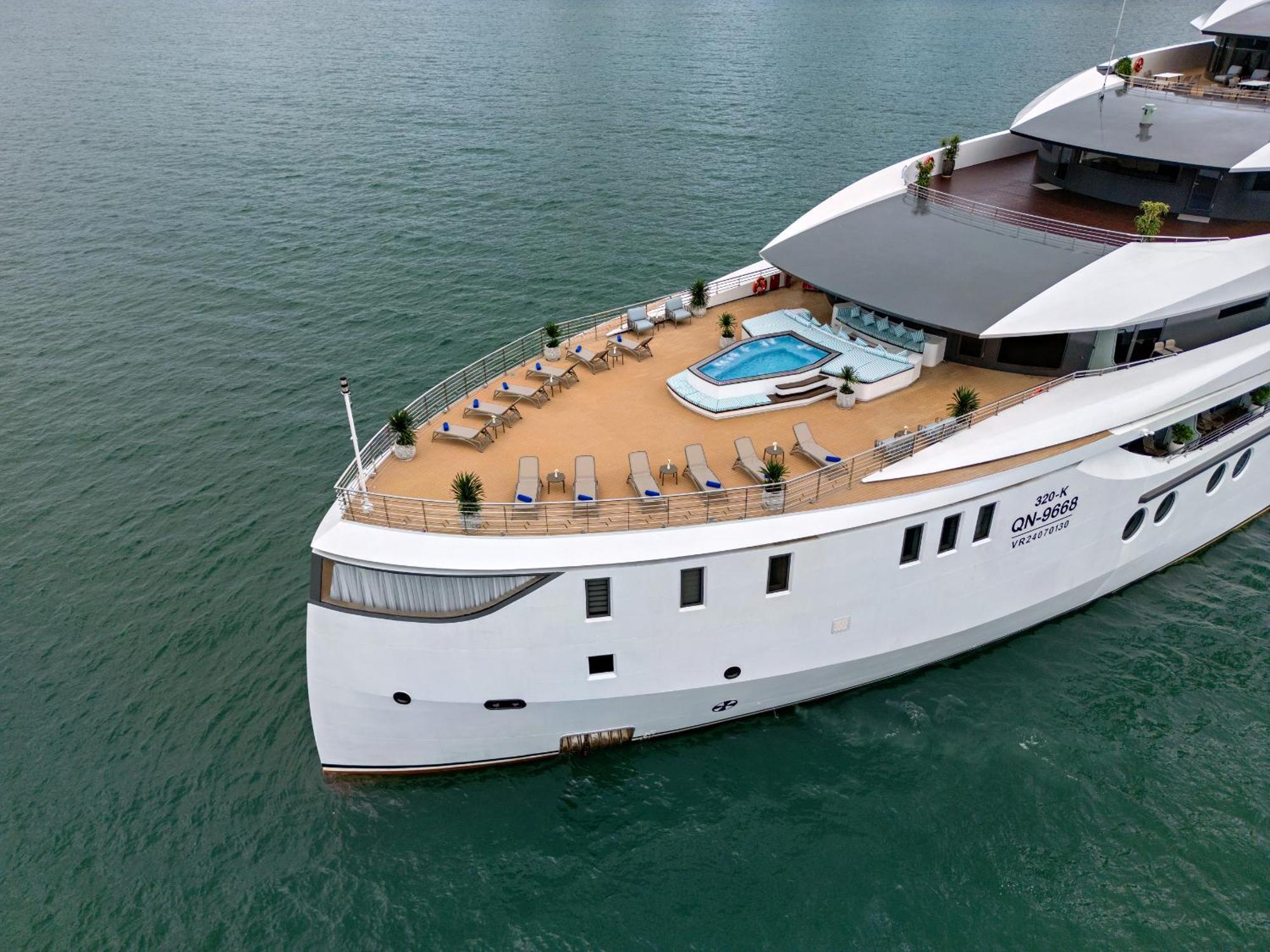 فندق Grand Pioneers Halong Bay Cruise 2 ها لونغ المظهر الخارجي الصورة
